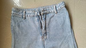 Light Wash Denim Jeans