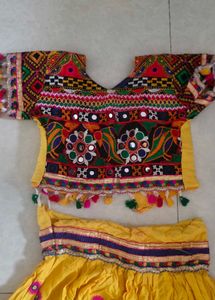 Navratri Lehenga Choli Set For Girls
