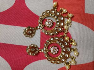 Kundan Studded Chandbali