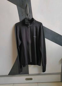 NUSH BLACK JACKET WITH THUMBHOLE