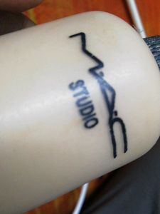 Mac Foundation 1/3rd Quantity