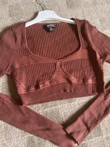 Hera Ribbed Knit Long Sleeve Crop Top