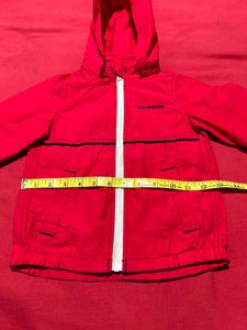Noeil aime BeBe Red Hooded Jacket – Size 3 years