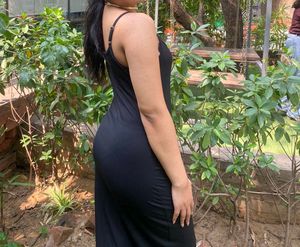 Sleeveless Black Dress