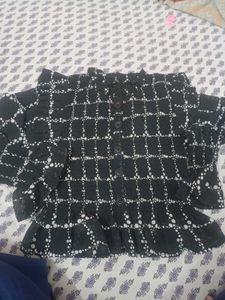 Chic Black & White Top