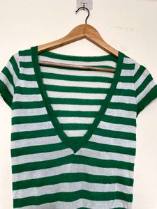 Green &amp; White Knit Stripped Top (A)