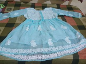 Elegant Blue Embroidered Kurta