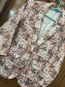 Patterned Blazer With Free Gift