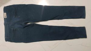 Stylish Dark Wash Jeans