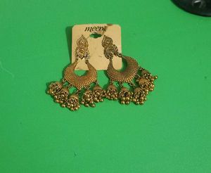 Golden Chandwali Earring