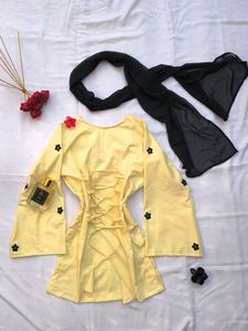 Floral Corset Kurti With Scarf 💛