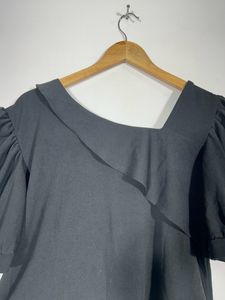 Unique Black Top