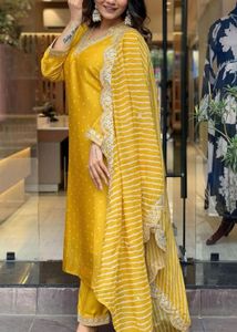 Kurta Set With Dupatta