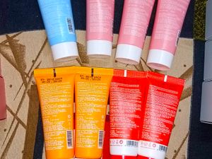 (Pack of 7) Dot &amp; Key Skincare Set