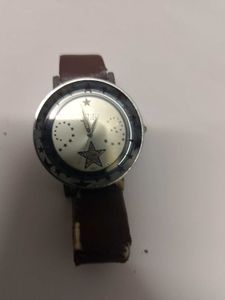 Star Design Fashion Watch
