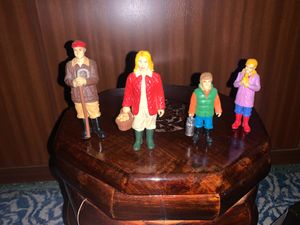 Miniature Family Showpiece