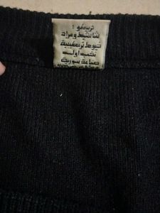 Black V-Neck Pullover