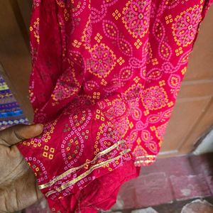 Embroidered Bandhani Print Kurta Set