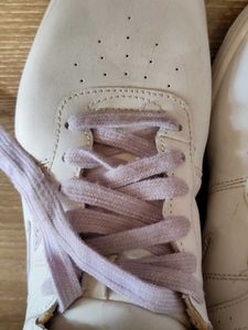 Vintage Fila High-Top Sneakers