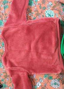 H&amp;M Girl Winter Sweatshirt 2-4 Year