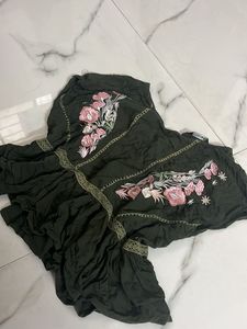 Westside Green Top