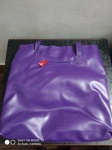 Hand bag