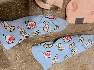 socks 2 pair
