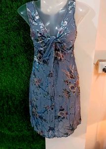 Beautifull Velvet Velour Floral Twist Dress