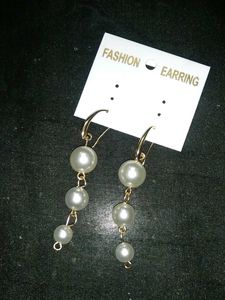 Cute Pearl Earrings