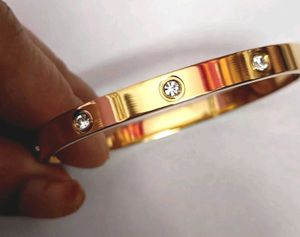 Anti Tarnish Gold &amp; Crystal Bangle