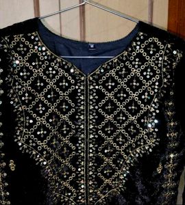 Beautiful 😍 Embroidered Work Black Kurta Set 🤩🥳