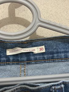 Women’s High Waisted Crop Flare Jeans