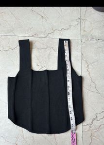Crop Black Top