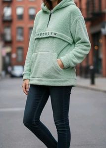 🚨🆕BRAND New UNISEX Green 'Brooklyn' Hoodie🚨🆕