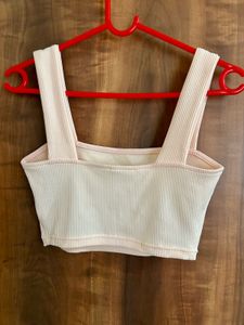 peach crop top