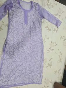 Lucknowi Chikankari Kurti