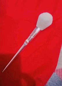 Fluffy Powder Brush