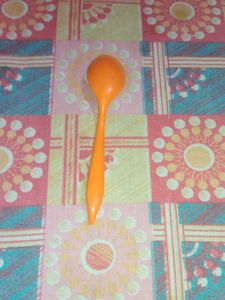 Colorful Plastic Spoons 🎀
