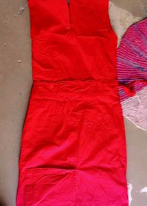 Red Sleeveless Dress with Belt