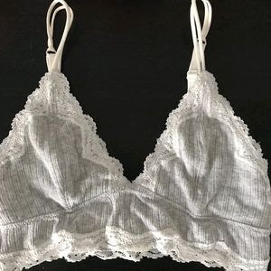 Forever21 Grey Laced Detailed Bralette Top