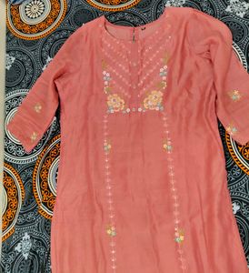 Straight Kurta With Elegant Look
