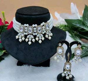 THE FINE JEWELRY