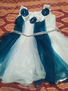 Cute Teal & White Dress