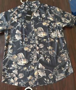 SHEIN New With  Tag ..Floral Print Shirt