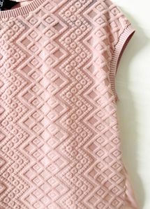 Beautiful Peach Top