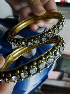 Bangles