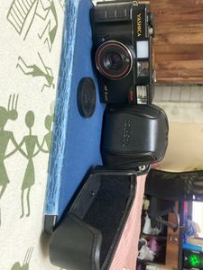 YASHICA CAMERA WORKING CONDITION