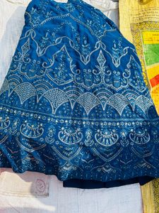 Lehnga With Dupatta And Unstiched Blouse