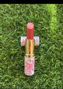 Estee Lauder Lipstick