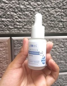 Plum 10%Niacinamide Face Serum